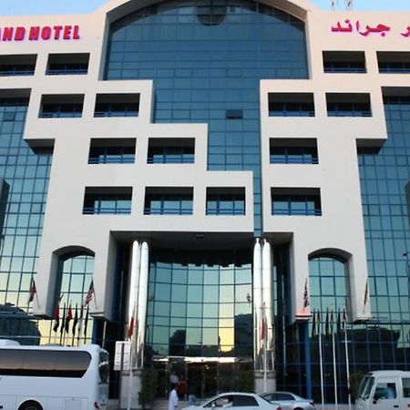 דובאי Abjad Grand Hotel מראה חיצוני תמונה