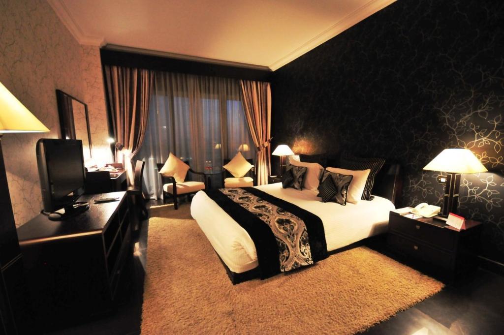 דובאי Abjad Grand Hotel מראה חיצוני תמונה