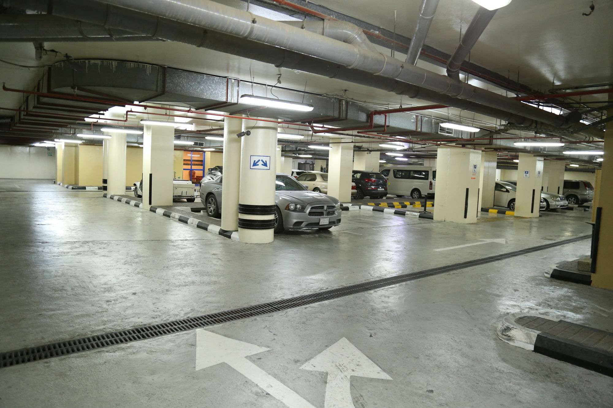דובאי Abjad Grand Hotel מראה חיצוני תמונה